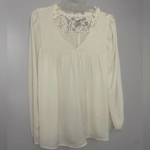Women’s long sleeve blouse